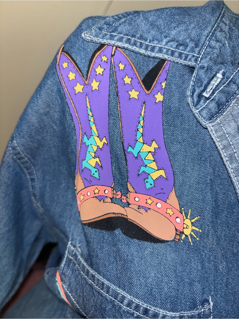 Denim Button-Down Shirt with Colorful Western Motif - Picture 4 of 9